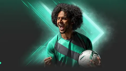 曼联与蓝军争抢一星：弗兰克面试日，渣叔鼓舞信念再攀高峰