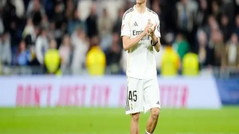 法尔克解读：拜仁引进卢克巴进程复杂，阿森纳接触球员团队